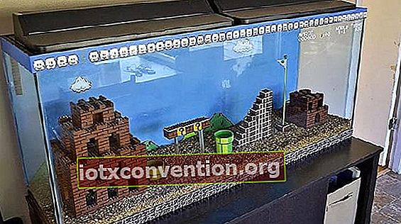 Dekor-Aquarium-gemacht-mit-Lego-Kind