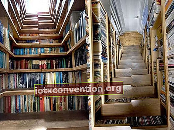 Bibliotek i trappa