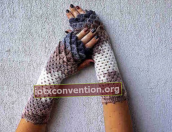 sarung tangan merenda gaya naga untuk memastikan anda tetap hangat