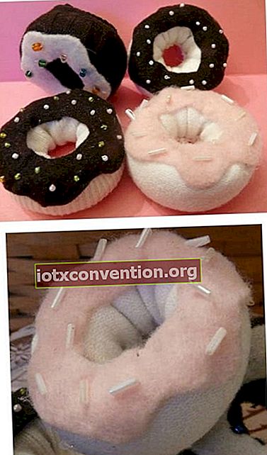 Donuts aus recycelten Socken zum Spielen
