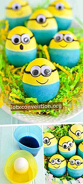 uova di Pasqua dipinte come servitori