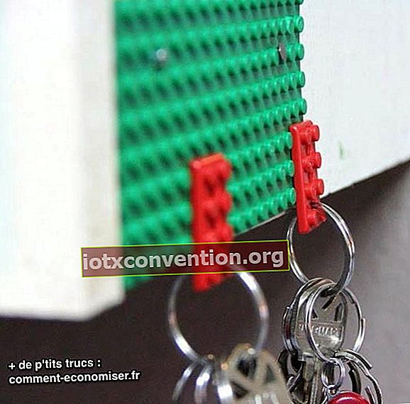 Ein recycelter Lego-Schlüsselring