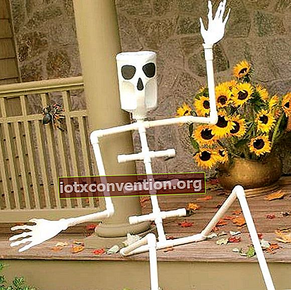 PVC Rohr Halloween Skelett Deko
