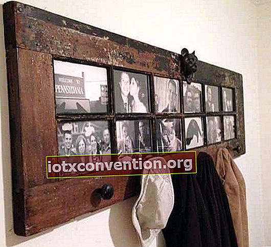 장식 프로젝트 : 오래된 유리문을 옷걸이로 변형