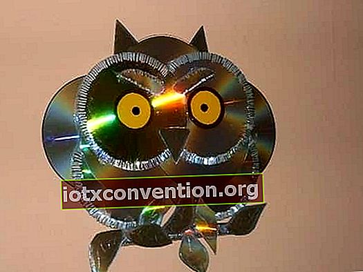 owl diy dengan cd lama untuk didaur ulang