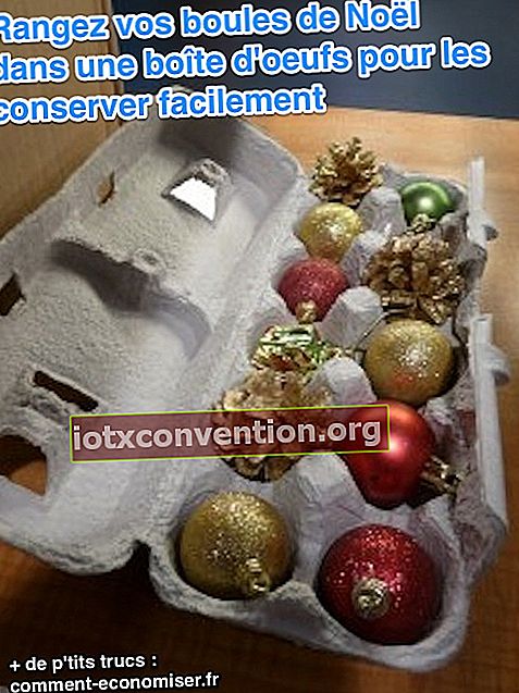ใช้กล่องไข่เพื่อเก็บลูกบอลคริสต์มาส