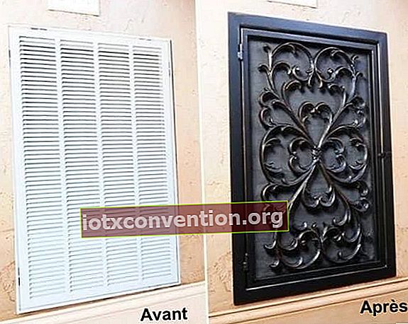 kisi-kisi ventilasi dihiasi dengan keset pintu eksterior