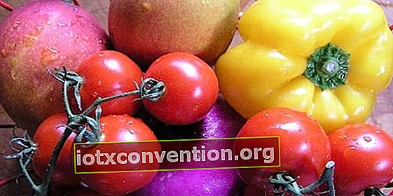 Hur desinficerar frukt och grönsaker med väteperoxid?