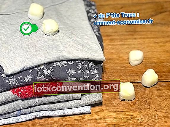 Hemmagjord malbollar för att skydda kläder och textilier