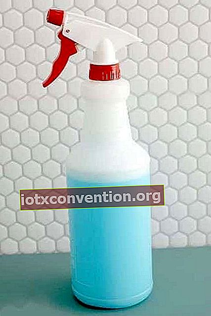 Spray smacchiatore domestico super efficace