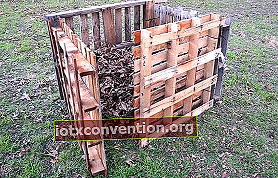 billig kompostkorg gjord med pallar