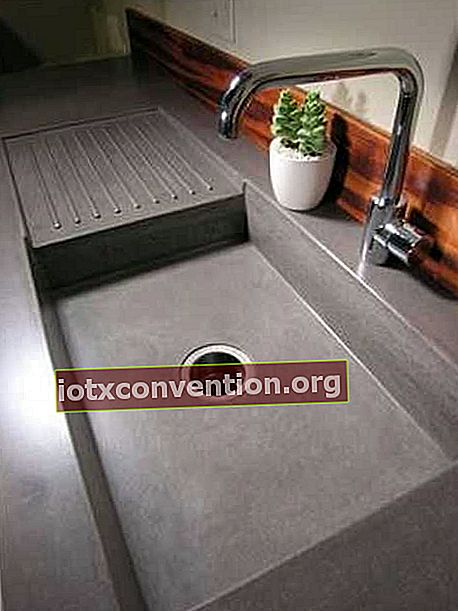 wastafel beton modern