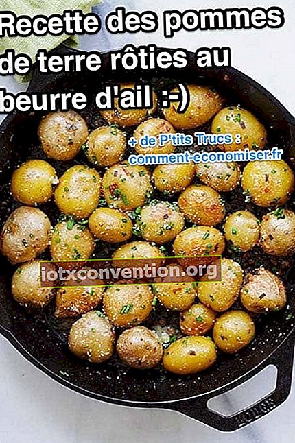 Pan kentang panggang dengan mentega bawang putih dan daun bawang