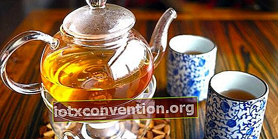 Um 100 Jahre alt zu werden, trinken Sie täglich 5 Tassen grünen Tee.