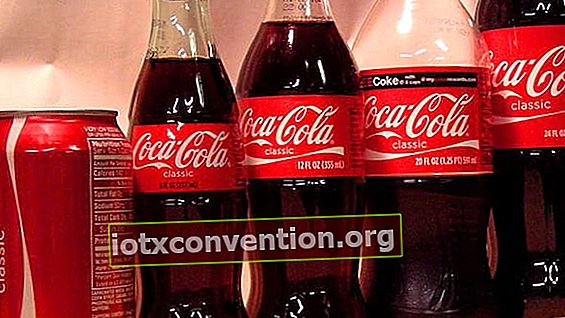burkar av Coca Cola och dr Pepper
