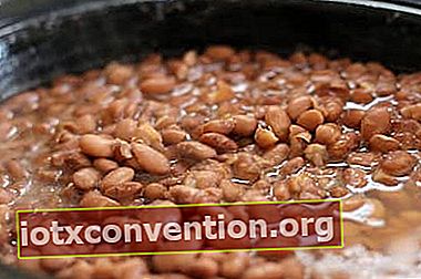 小豆は心臓病を予防するので調理します
